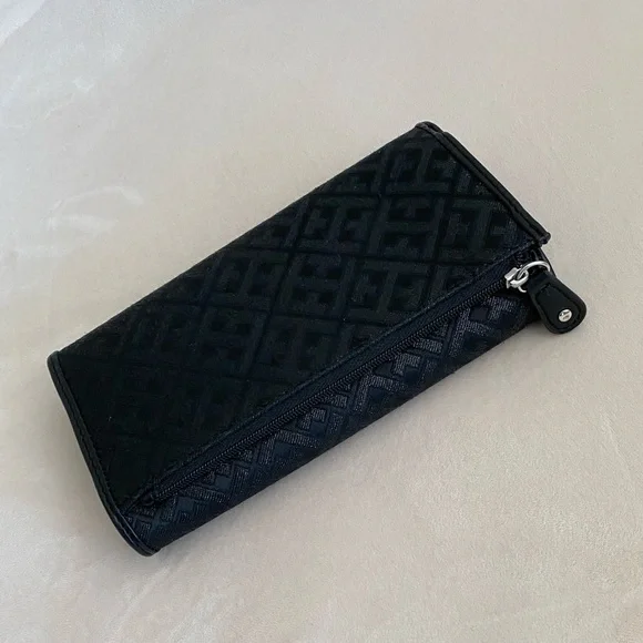 Tommy Hilfiger wallet - New without box/tags - Picture 3 of 4